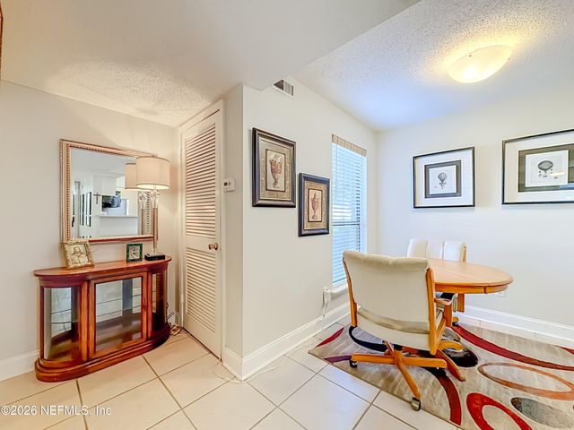 10200 BELLE RIVE Boulevard 127, Jacksonville, FL 32256