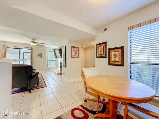 10200 BELLE RIVE Boulevard 127, Jacksonville, FL 32256