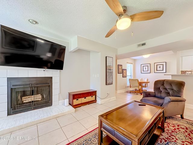 10200 BELLE RIVE Boulevard 127, Jacksonville, FL 32256