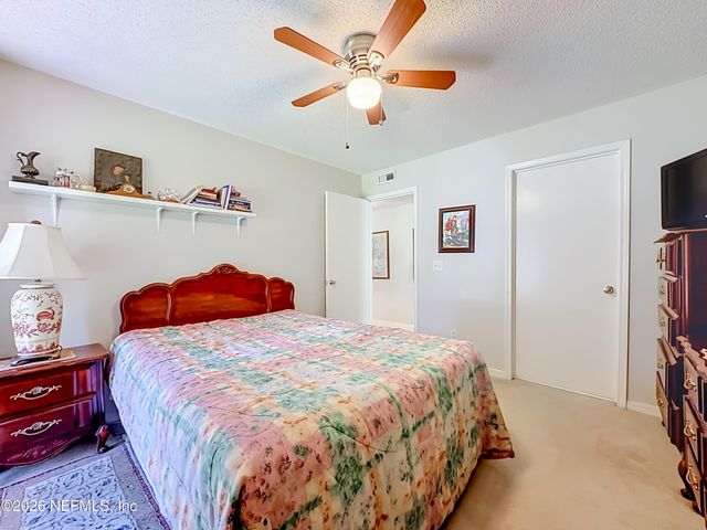 10200 BELLE RIVE Boulevard 127, Jacksonville, FL 32256