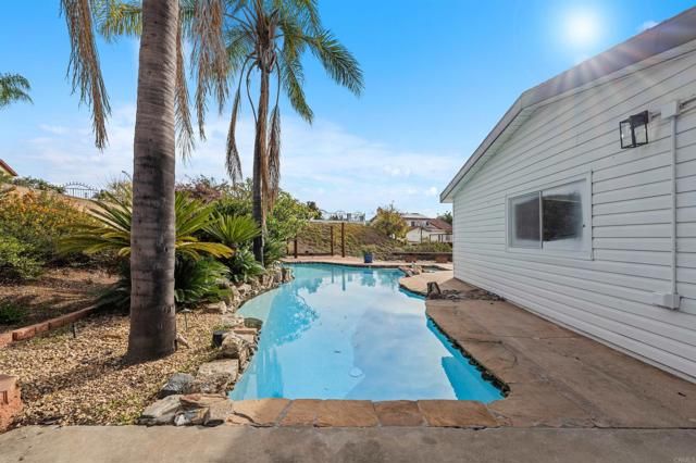 1781 Colter Lake Ct, El Cajon, CA 92019