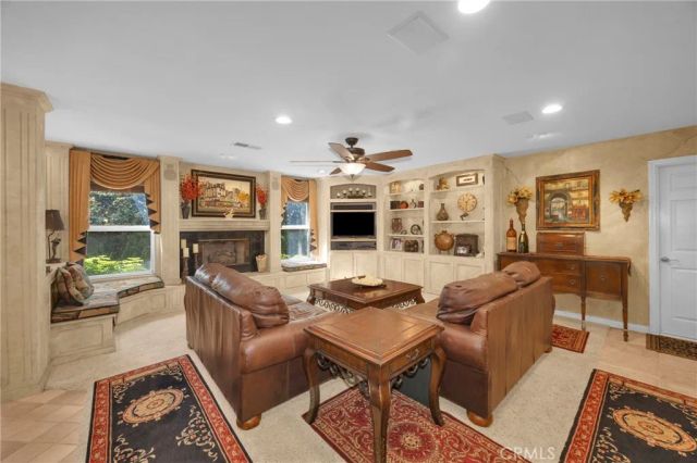 9902 Lapworth, Huntington Beach, CA 92646