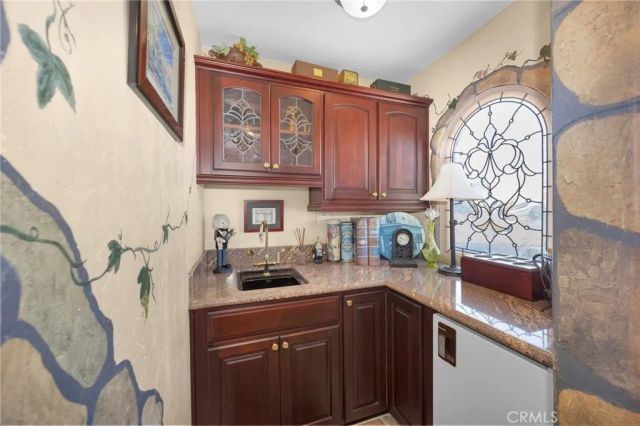 9902 Lapworth, Huntington Beach, CA 92646