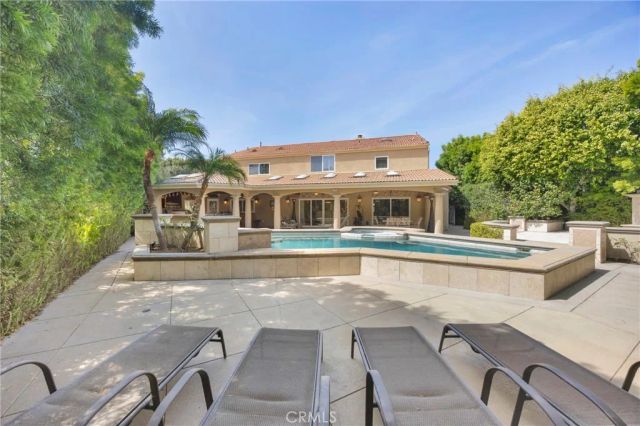 9902 Lapworth, Huntington Beach, CA 92646