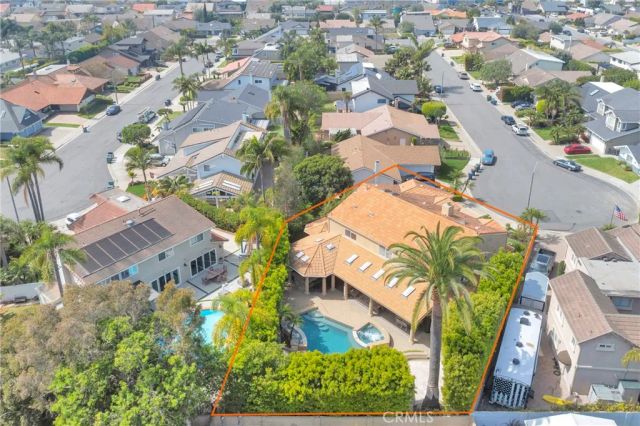 9902 Lapworth, Huntington Beach, CA 92646
