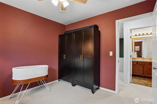 3672 London Loop NE, Lacey, WA 98516