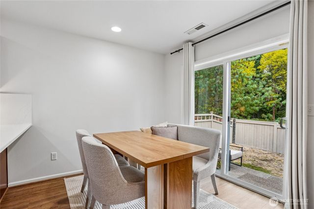3672 London Loop NE, Lacey, WA 98516