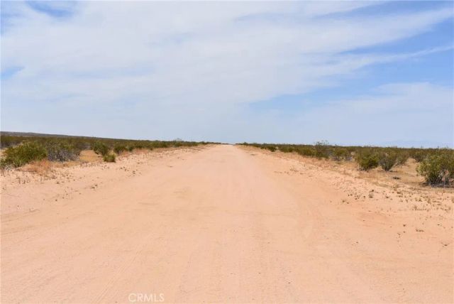 22500 E Avenue C, Lancaster, CA 93535