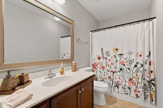 237 Santa Monica Blvd, Gallatin, TN 37066