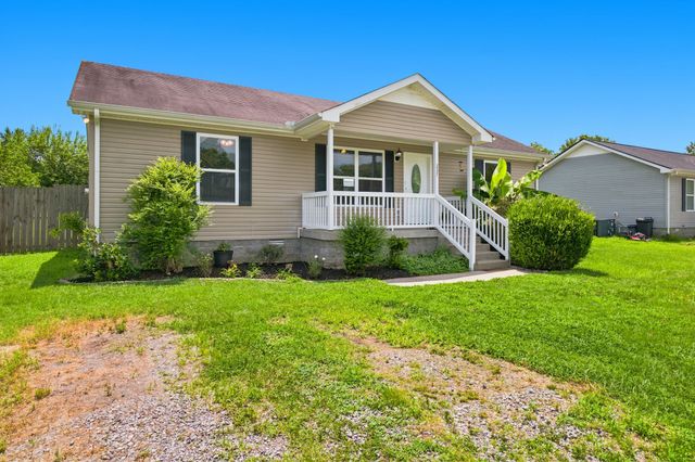 237 Santa Monica Blvd, Gallatin, TN 37066