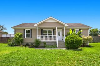 237 Santa Monica Blvd, Gallatin, TN 37066