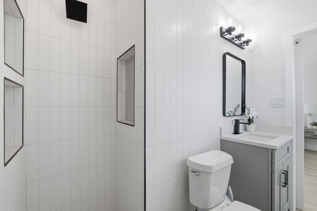 1509 Parkview LN, San Marcos, TX 78666