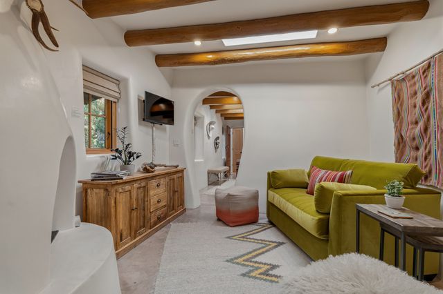 942 Canyon A & B, Santa Fe, NM 87501