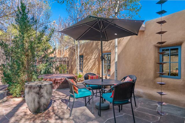 942 Canyon A & B, Santa Fe, NM 87501