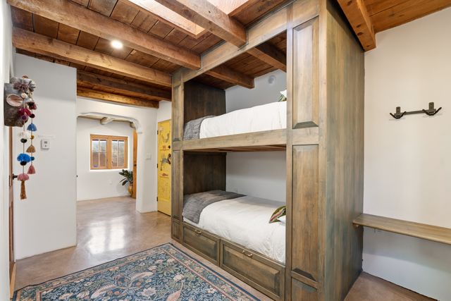 942 Canyon A & B, Santa Fe, NM 87501