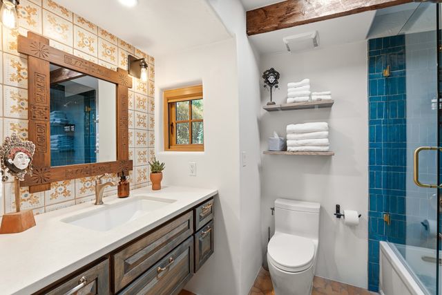 942 Canyon A & B, Santa Fe, NM 87501