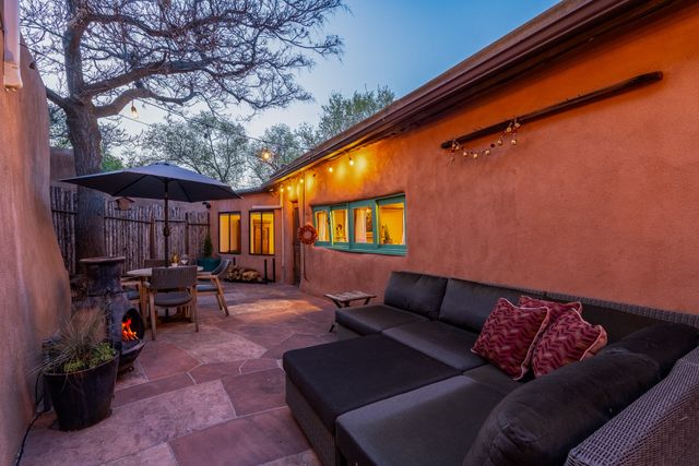 942 Canyon A & B, Santa Fe, NM 87501