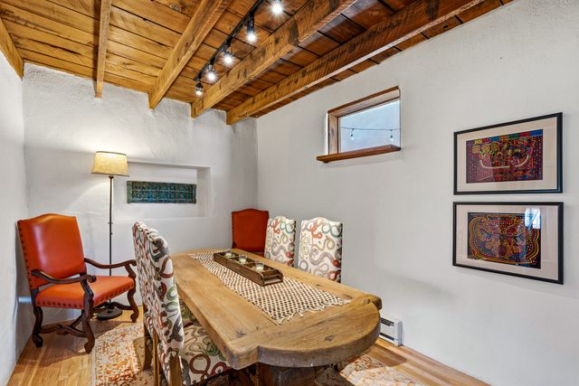 942 Canyon A & B, Santa Fe, NM 87501