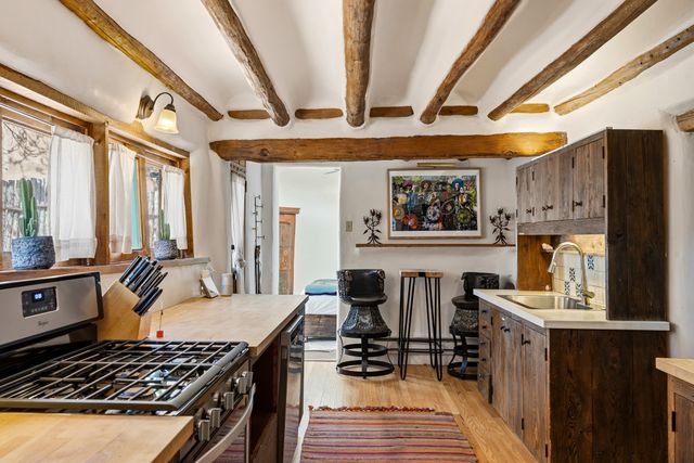 942 Canyon A & B, Santa Fe, NM 87501