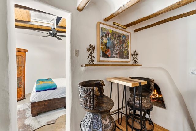 942 Canyon A & B, Santa Fe, NM 87501