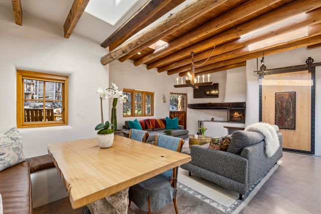 942 Canyon A & B, Santa Fe, NM 87501