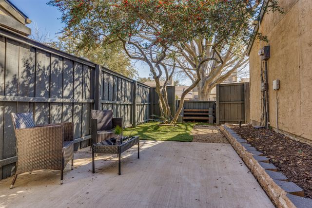 12209 Wightman Place, Dallas, TX 75243