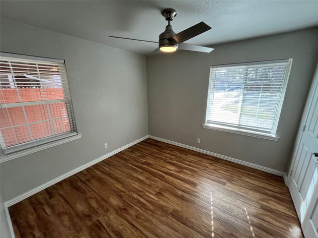 3053 Rotan Lane, Dallas, TX 75229