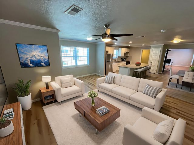 3053 Rotan Lane, Dallas, TX 75229