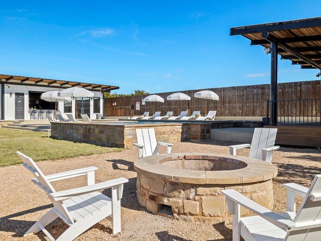 1293 Harmon Hills RD, Dripping Springs, TX 78620