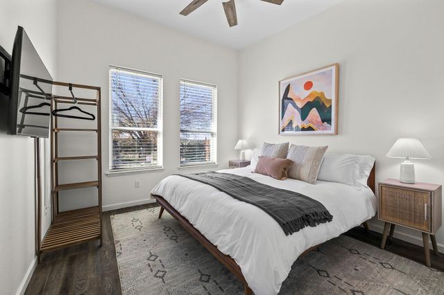1293 Harmon Hills RD, Dripping Springs, TX 78620