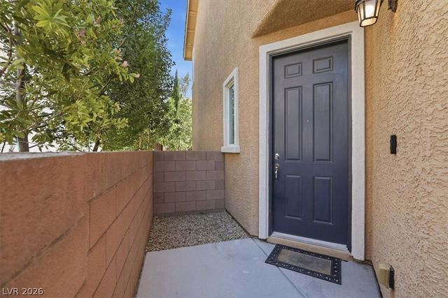 8747 Moon Crater Avenue, Las Vegas, NV 89178