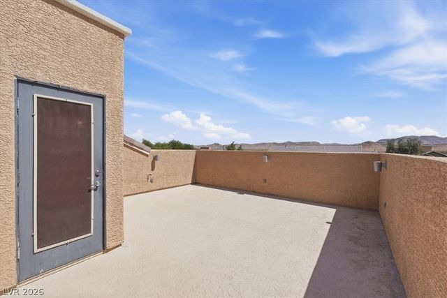 8747 Moon Crater Avenue, Las Vegas, NV 89178