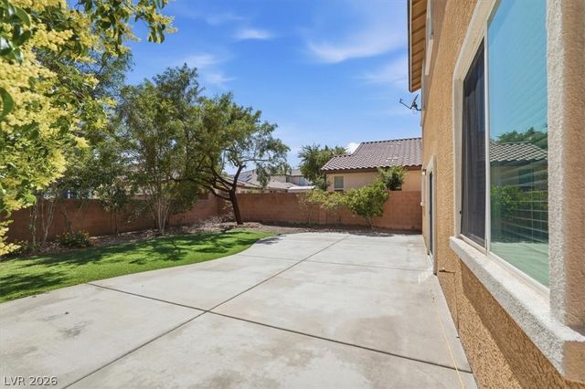 8747 Moon Crater Avenue, Las Vegas, NV 89178