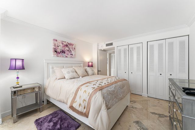 5600 N Flagler Drive 605, West Palm Beach, FL 33407