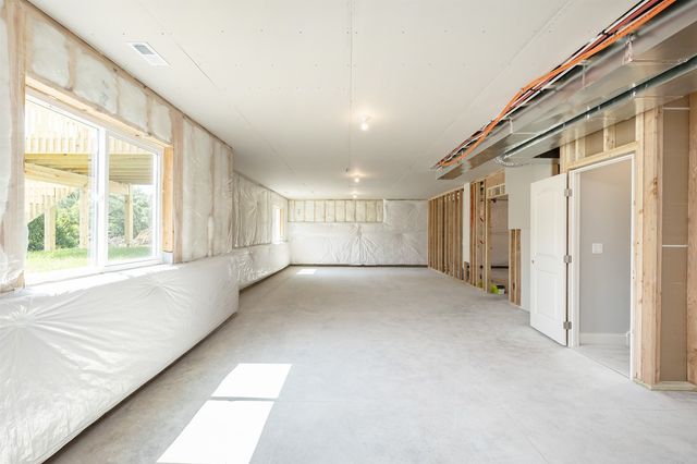 1436 Trail Creek Road, Huxley, IA 50124
