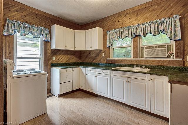 426 W Main Street, Franklinville, NC 27248