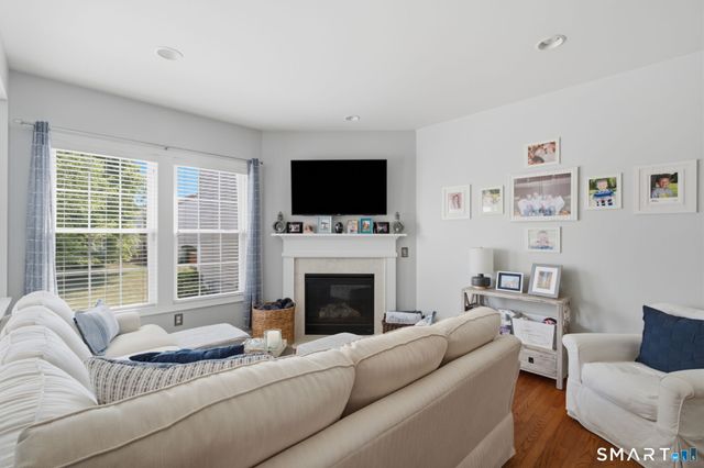 224 Sterling Drive, Newington, CT 06111