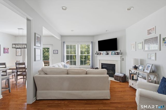 224 Sterling Drive, Newington, CT 06111