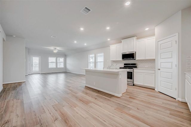 1222 Oak Barrel Run, Richmond, TX 77406