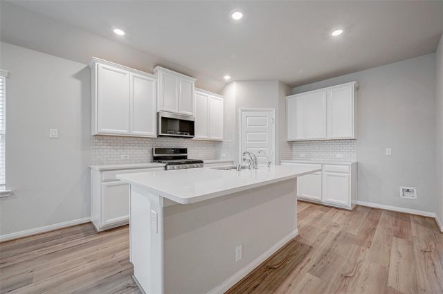 1222 Oak Barrel Run, Richmond, TX 77406