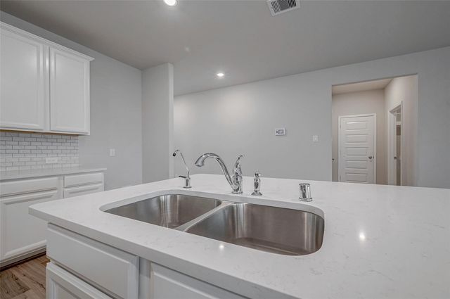 1222 Oak Barrel Run, Richmond, TX 77406