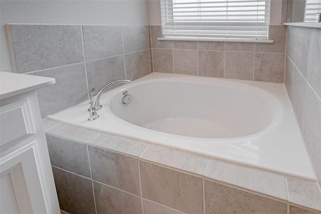1222 Oak Barrel Run, Richmond, TX 77406