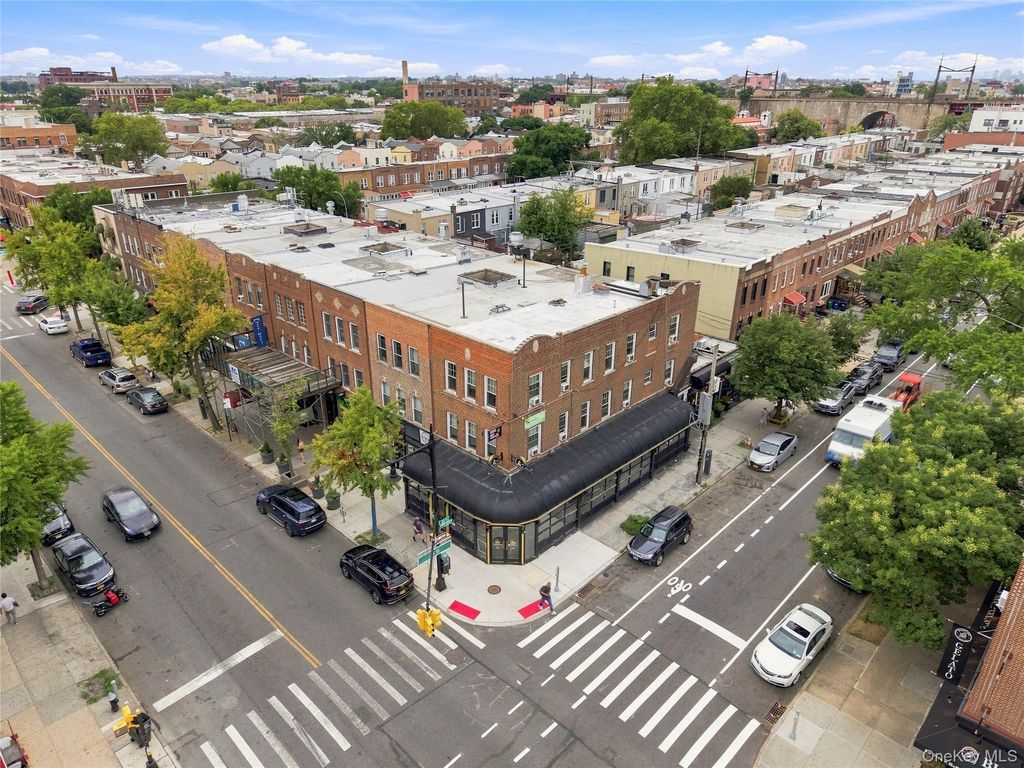 35-02 Ditmars Boulevard, Astoria, NY 11105 — photo 3
