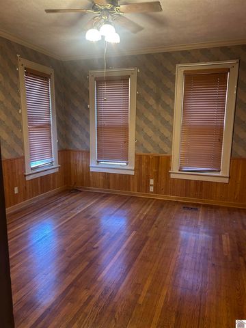 85 Main Street, Cadiz, KY 42211