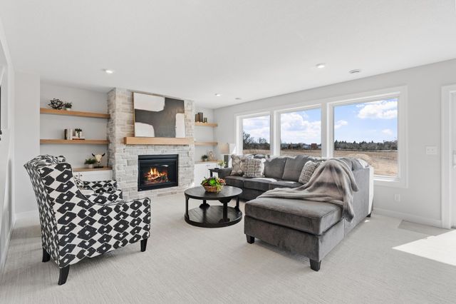 15384 Xylite Street NE, Ham Lake, MN 55304