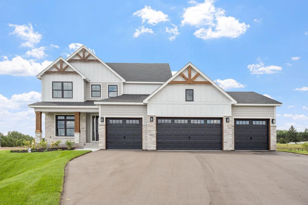 15384 Xylite Street NE, Ham Lake, MN 55304 — photo 2
