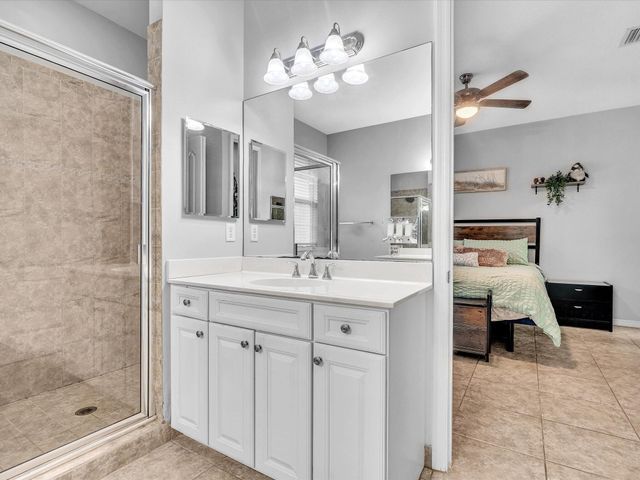 7758 SW 52nd Place 7758, Davie, FL 33328