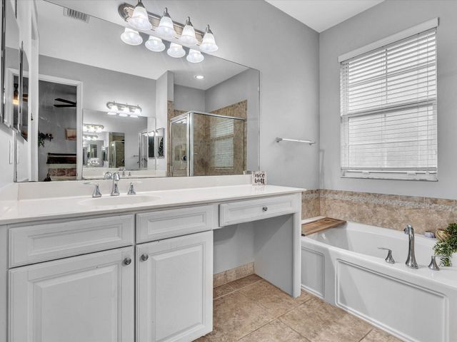 7758 SW 52nd Place 7758, Davie, FL 33328