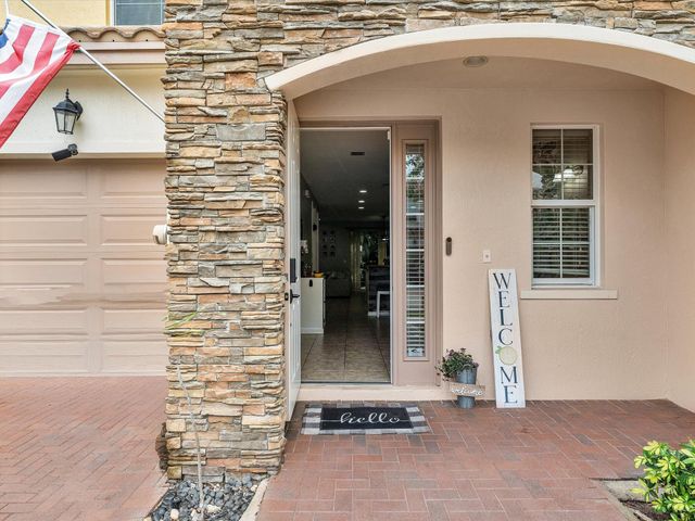 7758 SW 52nd Place 7758, Davie, FL 33328