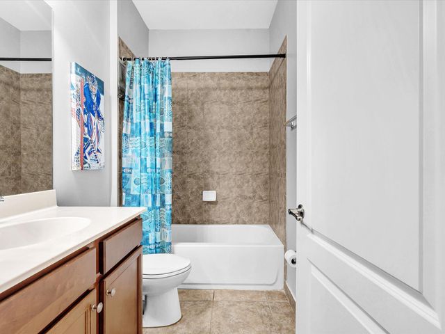 7758 SW 52nd Place 7758, Davie, FL 33328